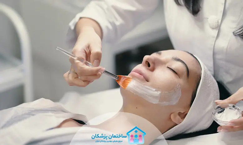 دکتر پوست چه خدماتی ارائه میکند